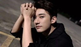 刘学义捂脸爆料事件视频,揭秘娱乐圈幕后真相